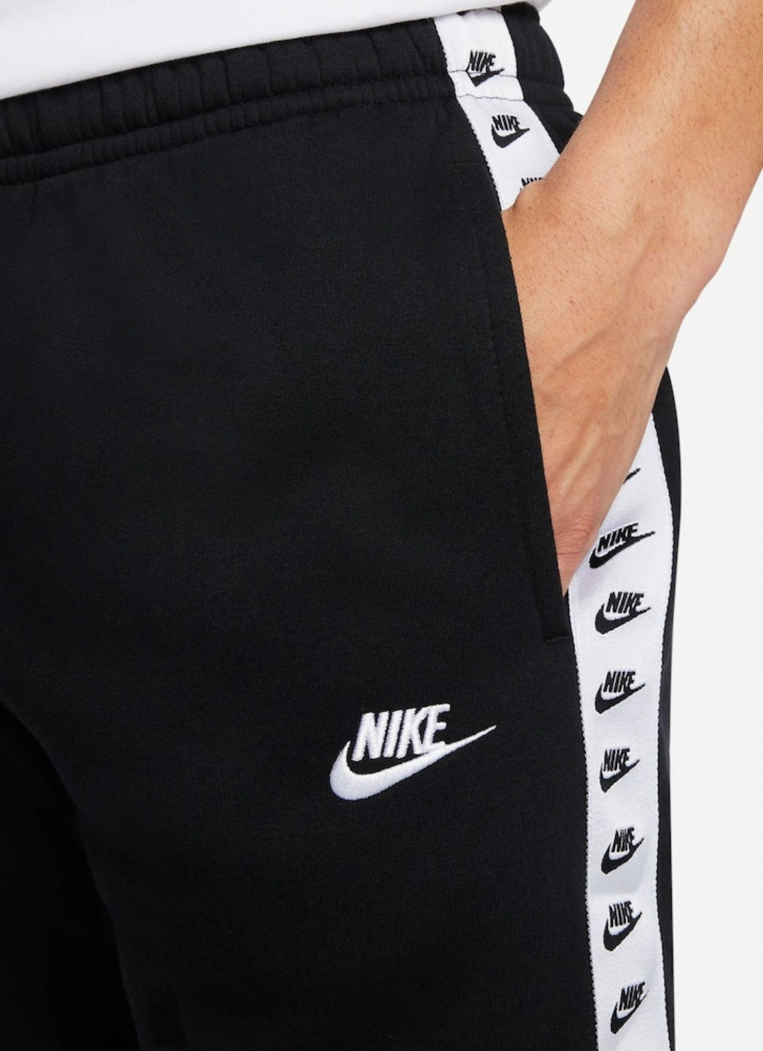 Nike Sportswear Essential Hooded Tracksuit (Black)