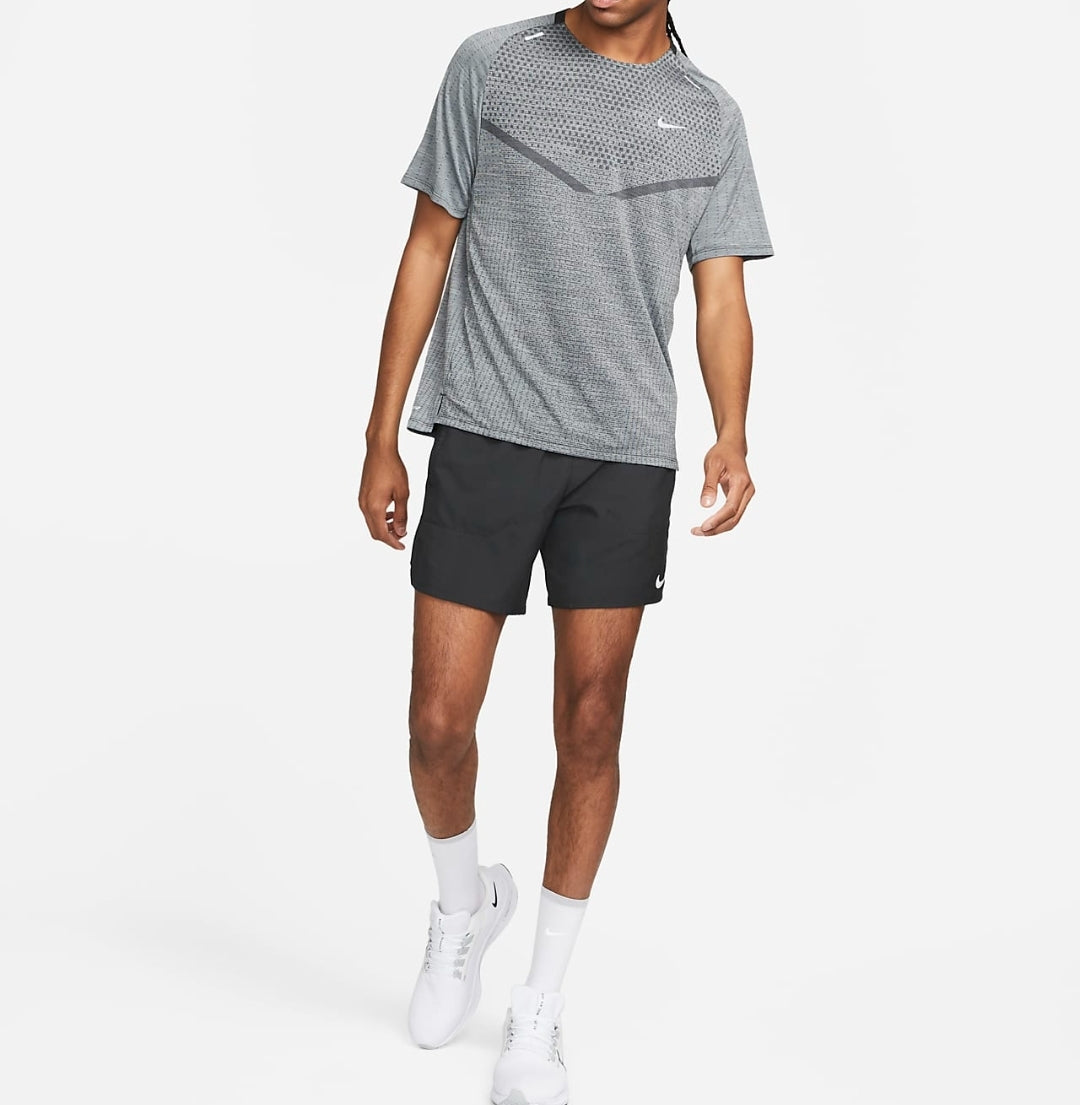 Nike Tech Knit Dri-Fit ADV Short-Sleeve Running Top 'Black/Smoke Grey'