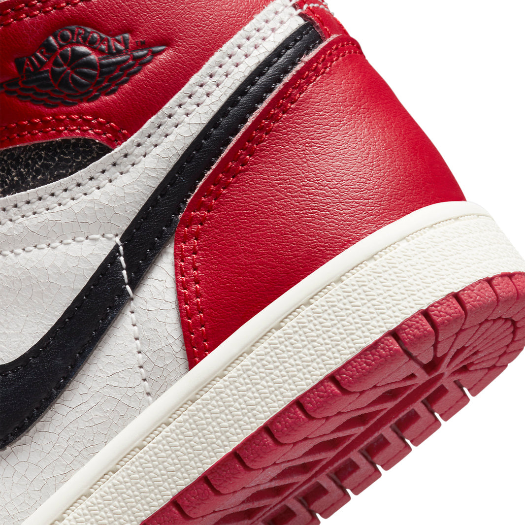 Air Jordan 1 Retro High OG (PS) "Chicago Lost & Found" 'Varsity Red/Black-Sail-Muslin'